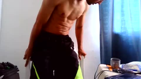 Snapshot of mike_leonrey22 chatting on 4, 11, 2025 mike_leonrey22 online show from 4, 11, 2025