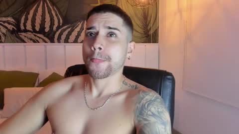 Snapshot of mike_montoya chatting on 20, 11, 2025 Mike Montoya online show from 20, 11, 2025