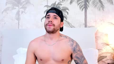 Snapshot of mike_montoya chatting on 20, 12, 2025 Mike Montoya online show from 20, 12, 2025