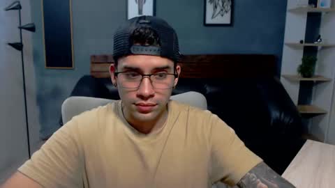 Mike Montoya online show from 19, 4, 2026