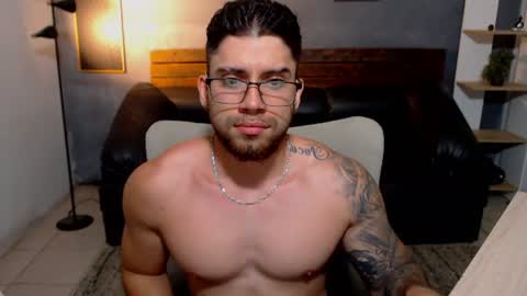Snapshot of mike_montoya chatting on 30, 6, 2026 Mike Montoya online show from 30, 6, 2026