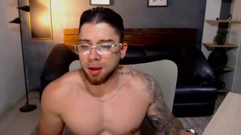 Snapshot of mike_montoya chatting on 8, 7, 2026 Mike Montoya online show from 8, 7, 2026