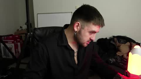 MIKE PLATANO online show from 13, 12, 2025