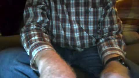 Snapshot of mikeb3200 chatting on 14, 2, 2026 mikeb3200 online show from 14, 2, 2026