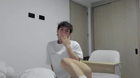 Mikebelf4 online show from 16, 9, 2025