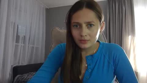 mikee4478 online show from 11, 5, 2026