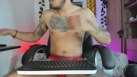 Snapshot of mikee_scooth chatting on 30, 1, 2025 mikee_scooth online show from 30, 1, 2025