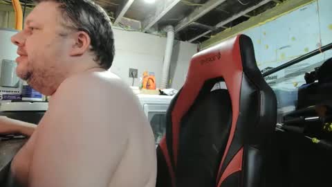 Snapshot of mikejws chatting on 11, 9, 2025 mikejws online show from 11, 9, 2025