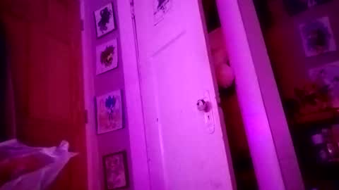 Snapshot of mikeoxhughes216 chatting on 29, 11, 2025 mikeoxhughes216 online show from 29, 11, 2025