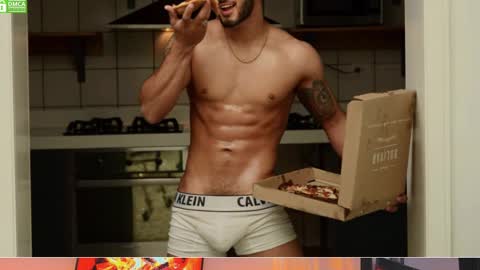 Snapshot of mikethomson01 chatting on 4, 12, 2024 Mike online show from 4, 12, 2024