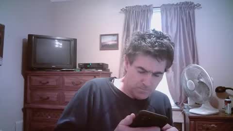 Snapshot of mikewulds chatting on 8, 5, 2026 Mike online show from 8, 5, 2026