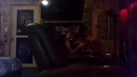 Snapshot of mikey33436 chatting on 20, 11, 2025 Michael online show from 20, 11, 2025