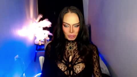 Mistress MikeyAlawi online show from 29, 6, 2026