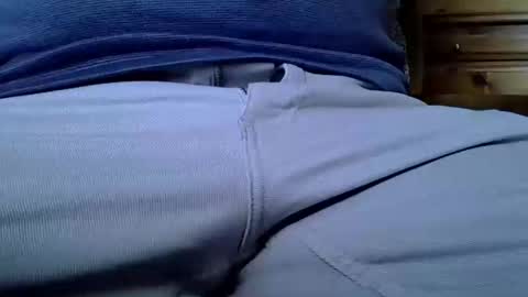 Snapshot of mikeybed chatting on 11, 3, 2025 mikeybed online show from 11, 3, 2025