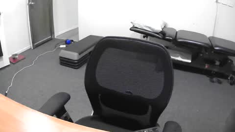 mikeyd87496034 online show from 1, 8, 2026