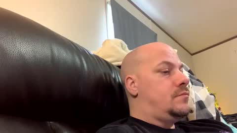 mikeylikesit2222 online show from 25, 12, 2024