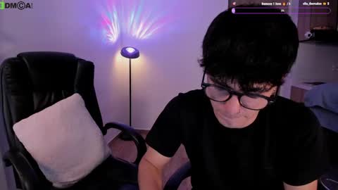 Snapshot of mikeyvioleta chatting on 10, 5, 2026 VIOLETAMIKE online show from 10, 5, 2026