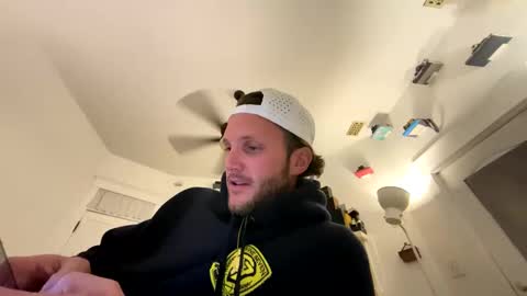 Snapshot of mikeywhite123 chatting on 31, 1, 2025 mikeywhite123 online show from 31, 1, 2025