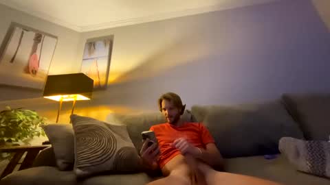 mikeywhite123 online show from 10, 2, 2025