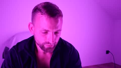 mikhael767676 online show from 4, 8, 2026