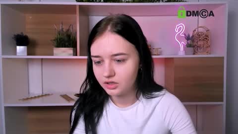 Snapshot of miki_ti chatting on 5, 11, 2025 miki_ti online show from 5, 11, 2025