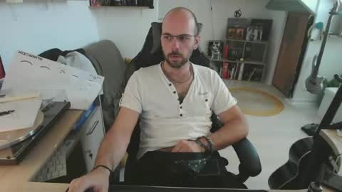 mikmik91 online show from 25, 6, 2026
