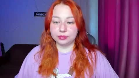 Mila shy sensual person  online show from 19, 9, 2025