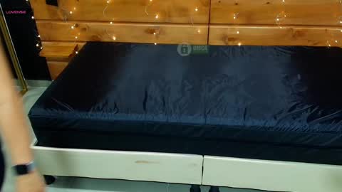 Milena  online show from 3, 3, 2025