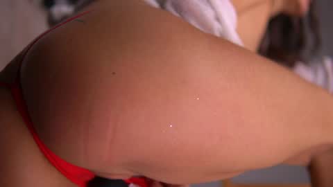 mila may  online show from 1, 2, 2025