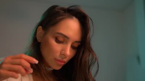 mila may  online show from 14, 9, 2025