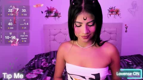 laura online show from 15, 11, 2025