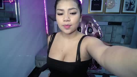 Mila  online show from 19, 1, 2025