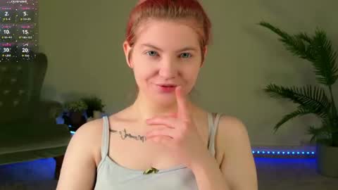 Snapshot of mila_taylorrr chatting on 13, 6, 2026 Lisa online show from 13, 6, 2026