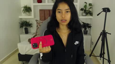 milaa_star online show from 7, 2, 2026