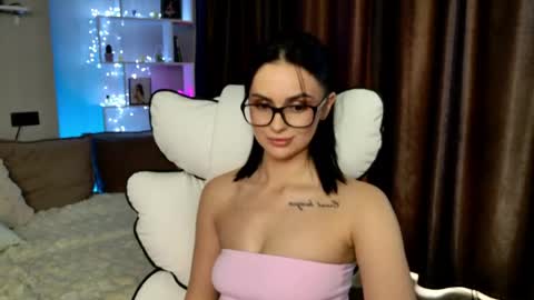 Mila online show from 21, 5, 2026