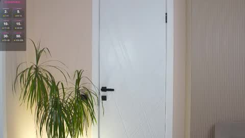 Mila and u can call me sweet bunny online show from 24, 11, 2025