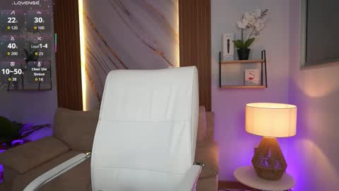 milacrave online show from 25, 11, 2025