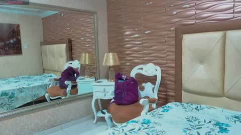 Snapshot of miladiosa chatting on 5, 7, 2026 miladiosa online show from 5, 7, 2026