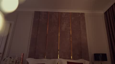        online show from 8, 3, 2026