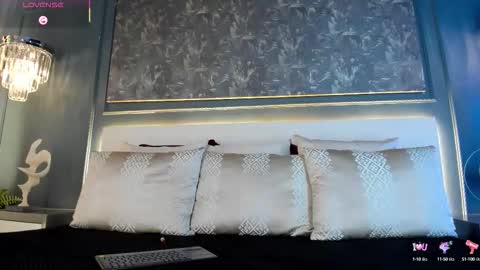 Snapshot of milagrace1 chatting on 16, 9, 2025 online show from 16, 9, 2025