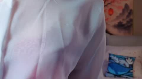 Snapshot of milaice chatting on 30, 5, 2026 Mila online show from 30, 5, 2026