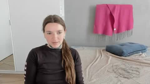 milamoll673 online show from 4, 6, 2026