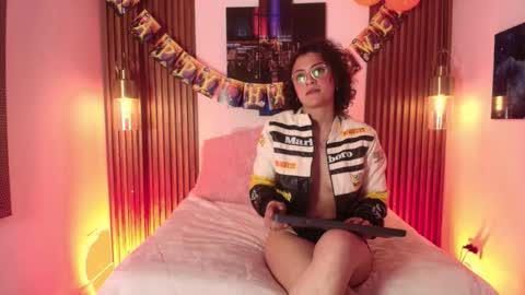 Mila online show from 18, 10, 2025