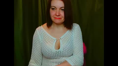 milana9732 online show from 15, 4, 2026