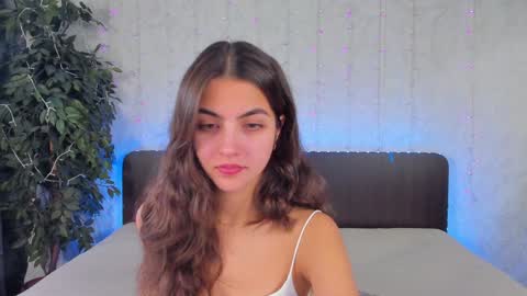 Snapshot of milana_crystal_ chatting on 5, 12, 2024 Milana online show from 5, 12, 2024