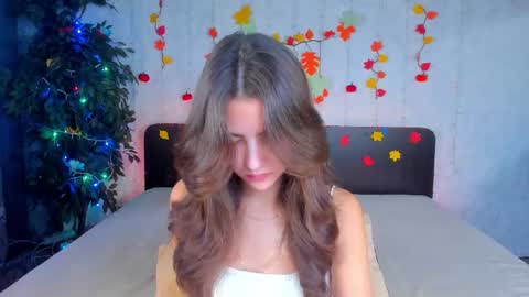 Snapshot of milana_crystal_ chatting on 13, 11, 2025 Milana online show from 13, 11, 2025