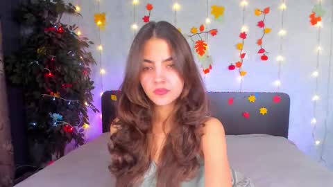 Snapshot of milana_crystal_ chatting on 2, 12, 2025 Milana online show from 2, 12, 2025