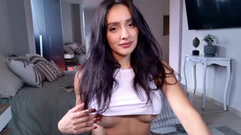 milana online show from 26, 3, 2026