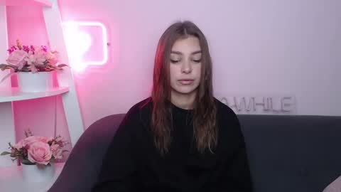 milanaangelas online show from 1, 3, 2025