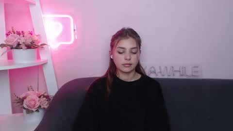 milanaangelas online show from 1, 3, 2025